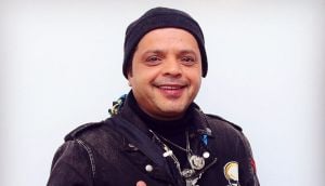 محمد هنيدي بملابس الإحرام في مكة المكرمة