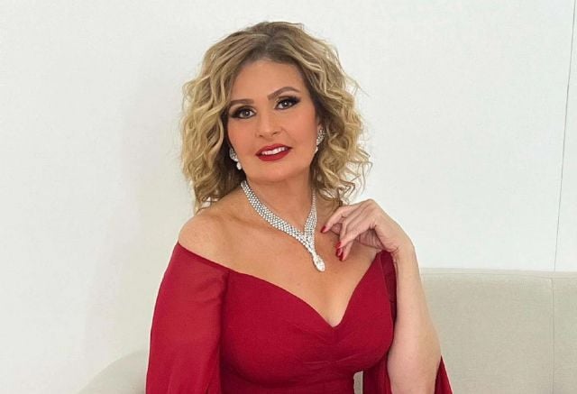 يسرا ترد على أخبار إصابتها بسرطان الدم
