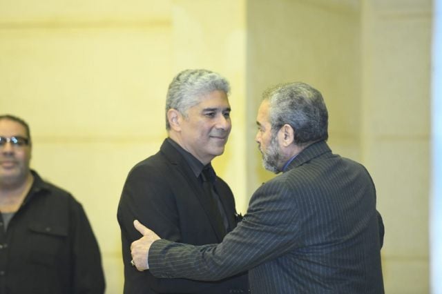 أحمد عبد العزيز يواسي أحمد أبو زهرة