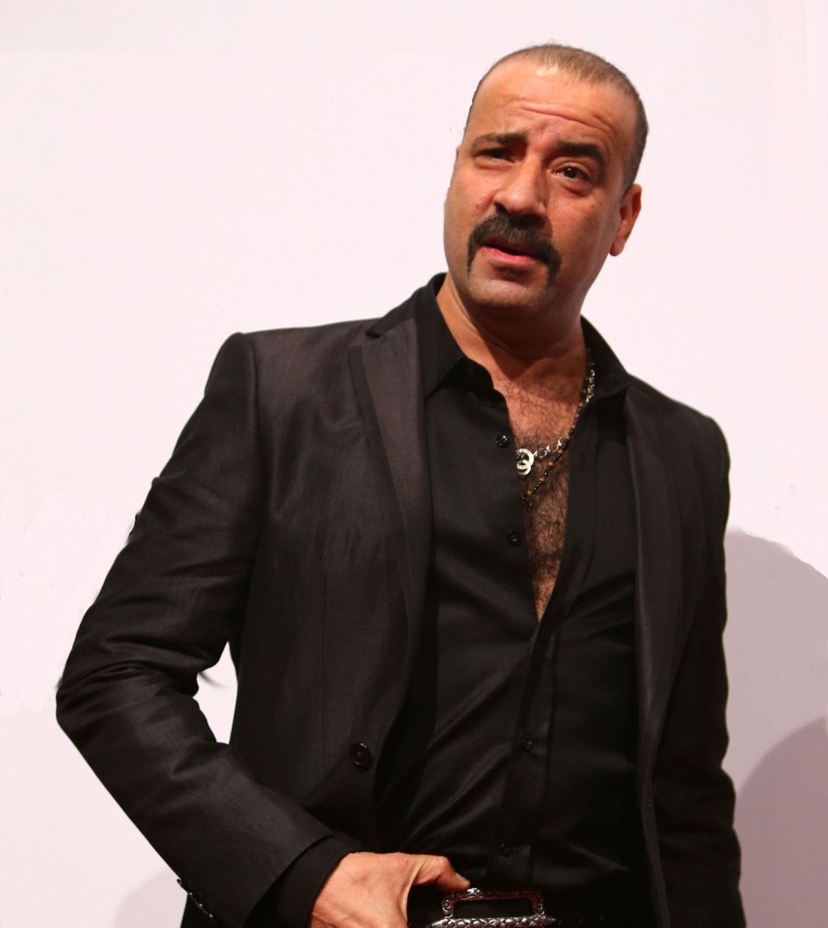 عصام كاريكا يكشف عن أمنيته العمل مع هذا النجم