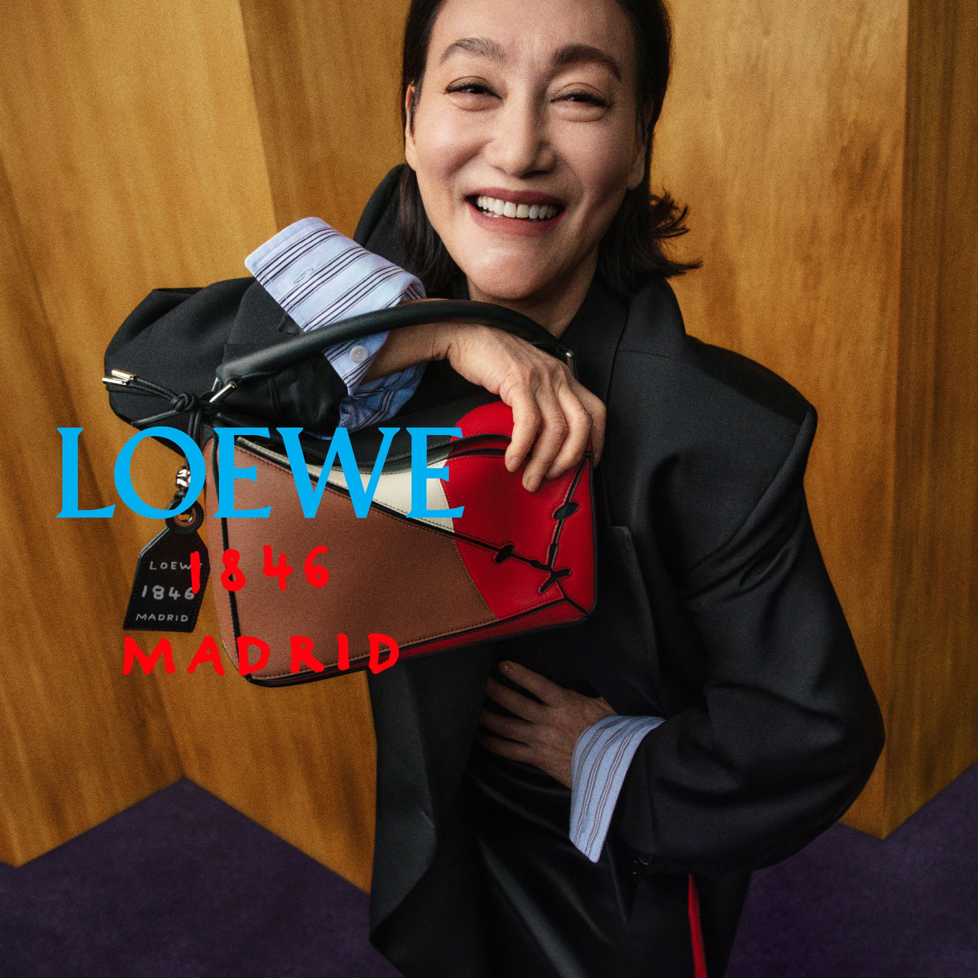 كارا واي في حملة LOEWE 180