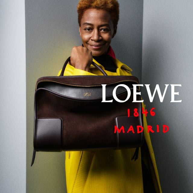 كارا والكر في حملة LOEWE 180