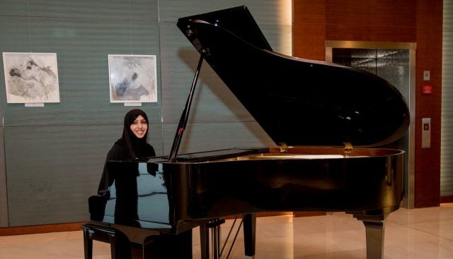 إيمان الهاشمي... أبرز الأسماء النسائية في المشهد الموسيقي الإماراتي