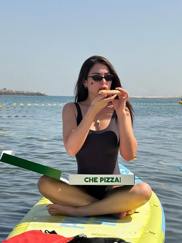 هيا مرعشلي بالمايوه