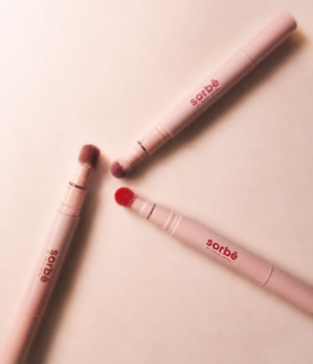 من مجموعة Lip Blur Cushion من SORBÉ