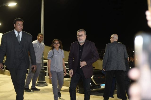 شريف منير في عزاء الراحل هاني شاكر