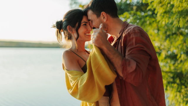 تفسير حلم شخص انتهت علاقتك فيه للمتزوجة والعزباء