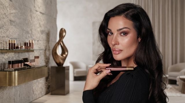 أسرار مكياج نادين نسيب نجيم للحصول على ملامح منحوتة
