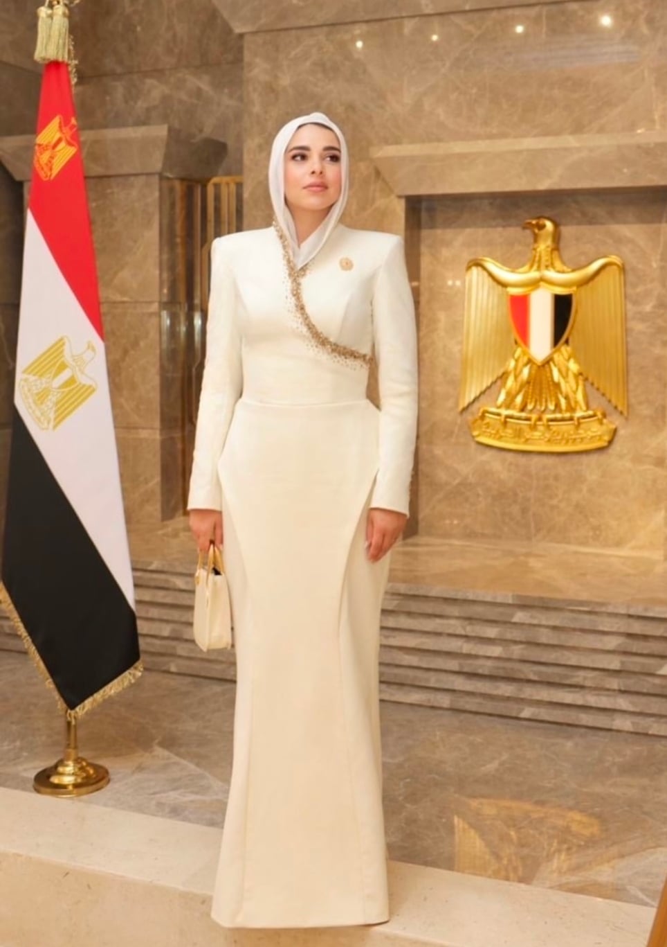 إطلالات آية السيسي المحتشمة إطلالات آية السيسي المحتشمة