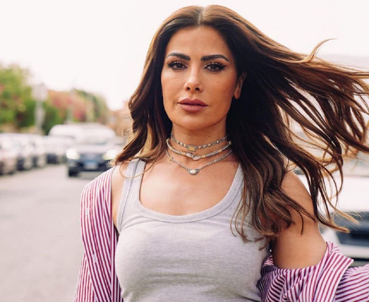 صبا مبارك تكشف سر ظهورها من دون مكياج في 