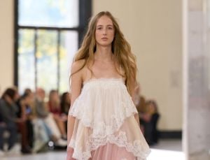 Power Through Style الموضة بين التمكين والحرية
