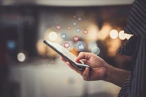 تفسير حلم الجوال في المنام لابن سيرين وكبار المفسرين بالتفصيل
