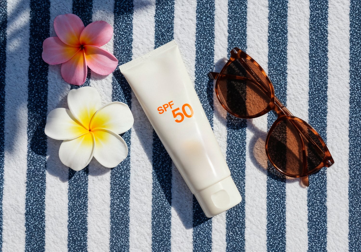 كل ما يهمك عن واقي الشمس: من SPF إلى طريقة الاستخدام المثالية