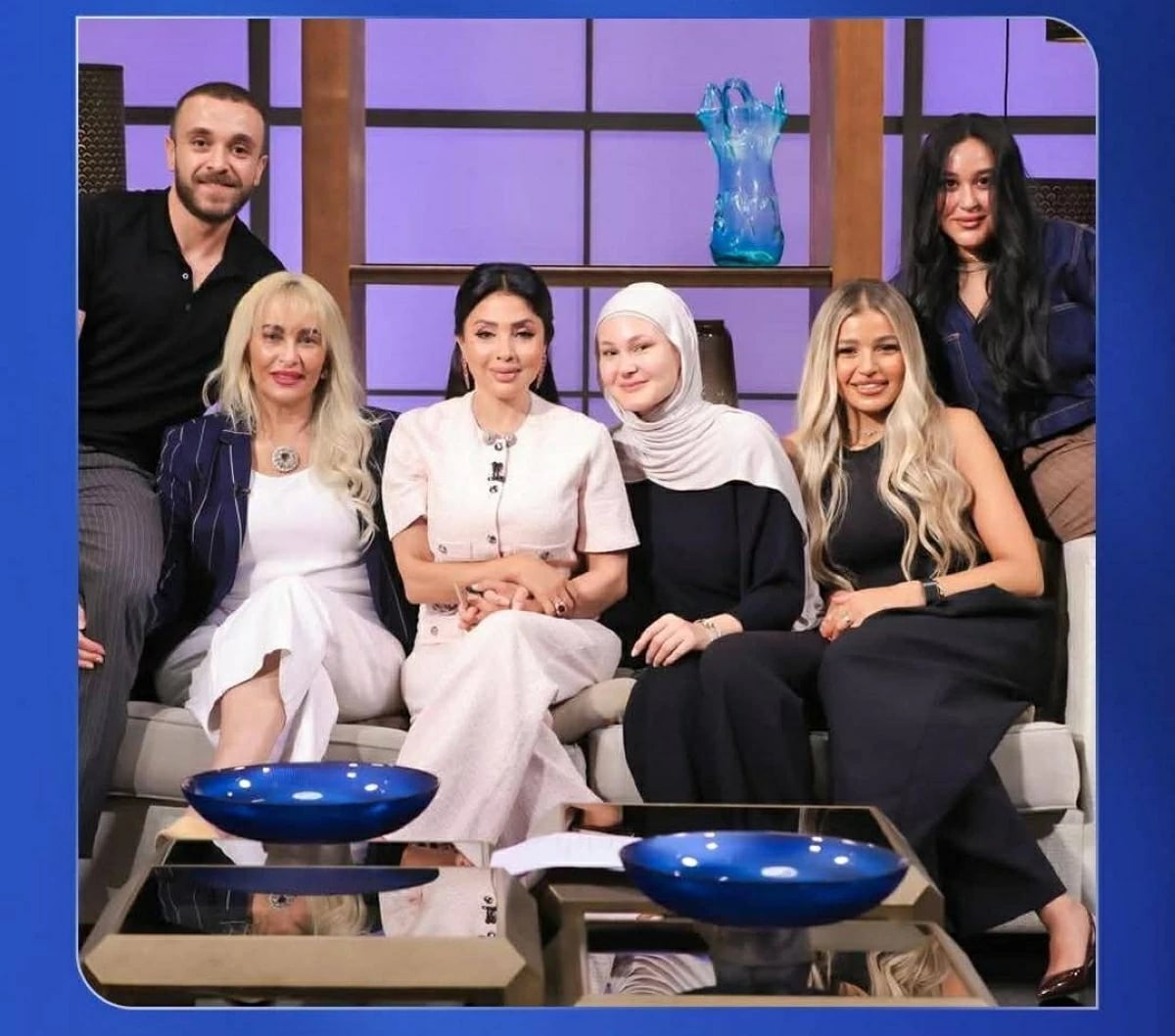 الزوجة الأولى هويدا الغرباوي وأولادها من حسام حسن