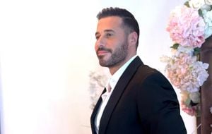 أحمد السعدني يكشف حقيقة حذف فيديو احتفاله بفوز مصر ويرد على الانتقادات 