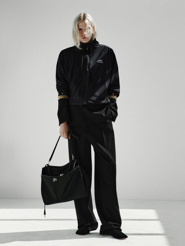 من مجموعة أزياء Balenciaga ربيع 2027