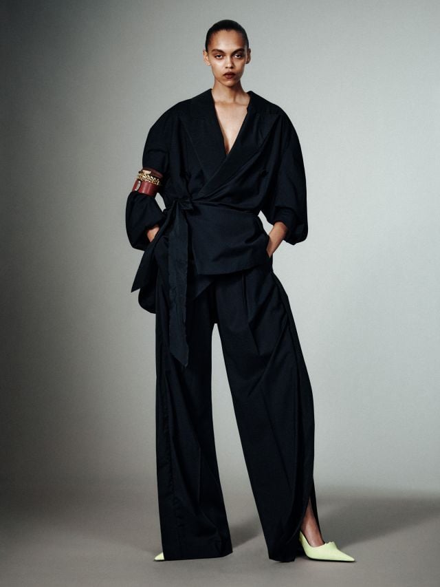 من مجموعة أزياء Balenciaga ربيع 2027