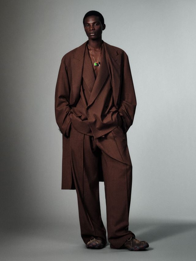 من مجموعة أزياء Balenciaga ربيع 2027