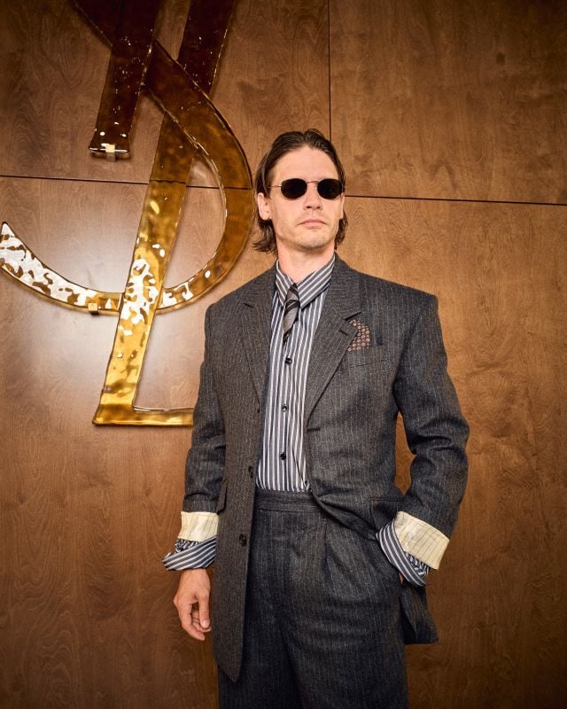 BILLY HOWLE