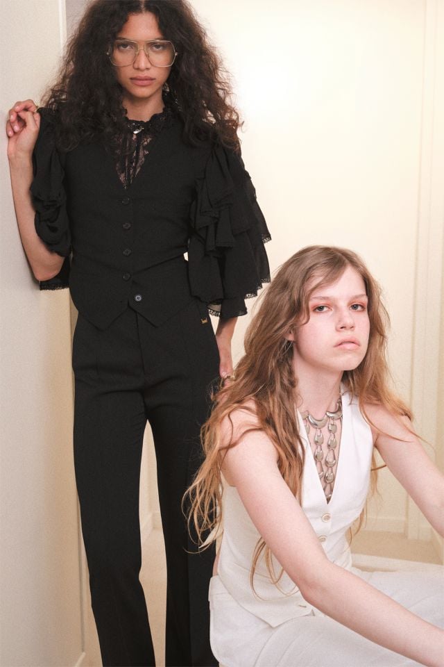CHLOÉ تكشف عن روح ربيع 2027