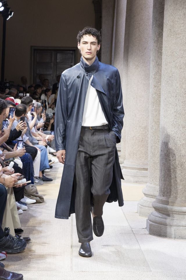 من مجموعة أزياء GIORGIO ARMANI ربيع/صيف 2027