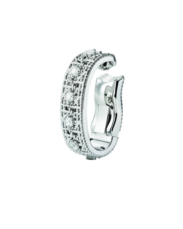 أقراط من مجموعة مجوهرات My Dior