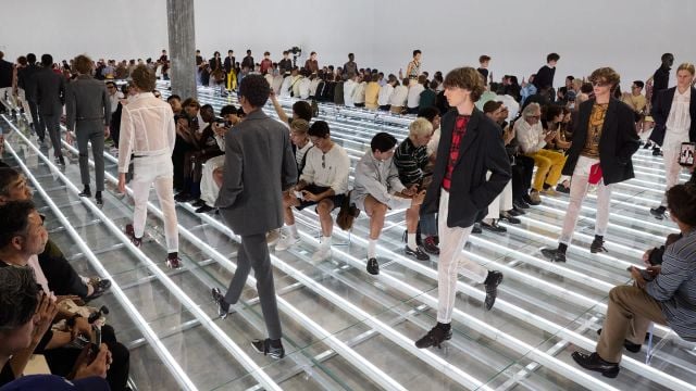 من عرض الأزياء الرجالية prada لربيع/صيف 2027