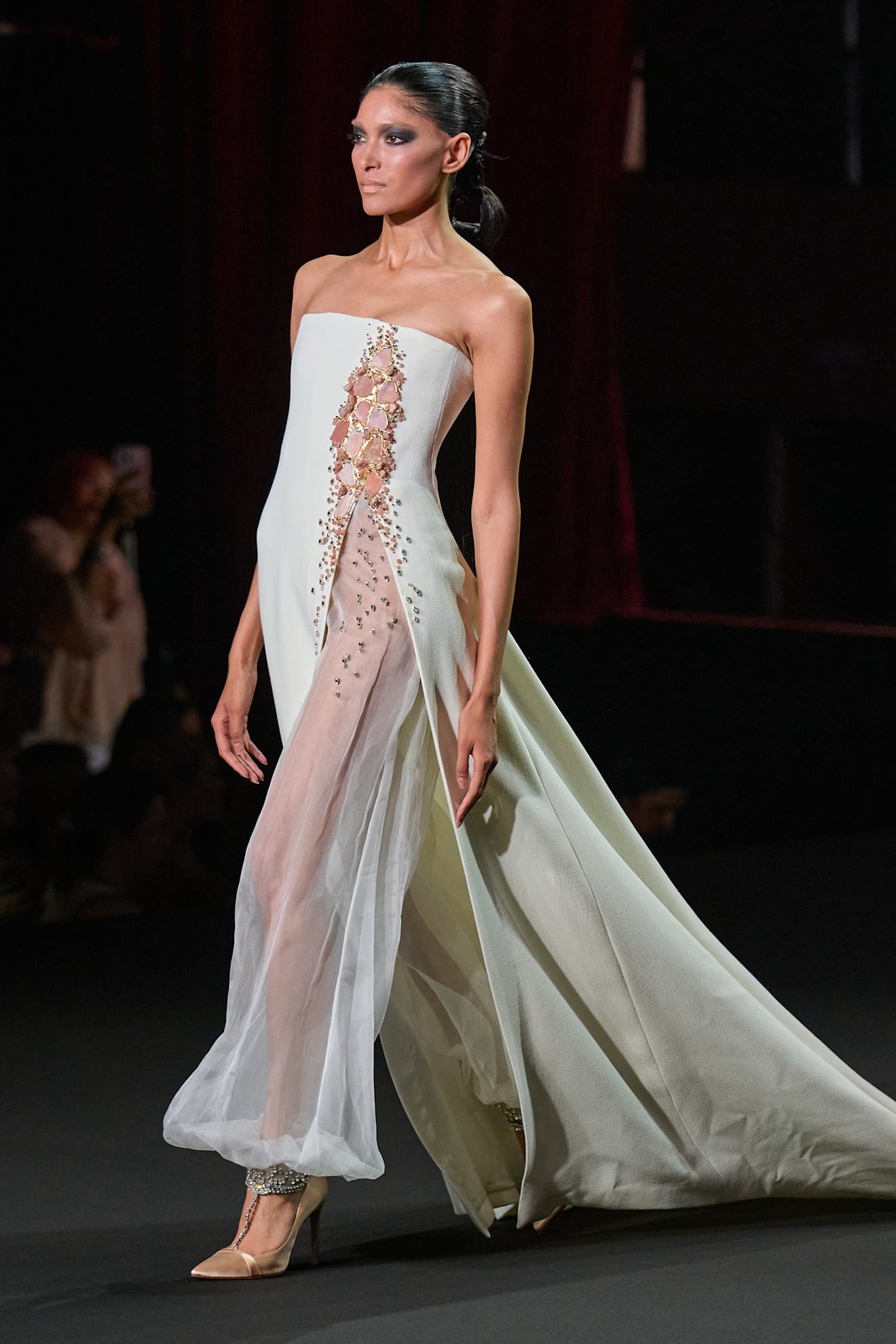 ستيفان رولاند الأزياء الراقية خريف وشتاء 2026 - 2027 Stephane Rolland ستيفان رولاند الأزياء الراقية خريف وشتاء 2026 - 2027 Stephane Rolland