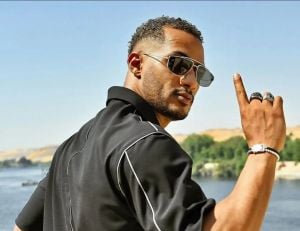 كاتب صحافي يهاجم صناع الدراما بعد اعتذار مؤلفين عن مسلسل محمد رمضان