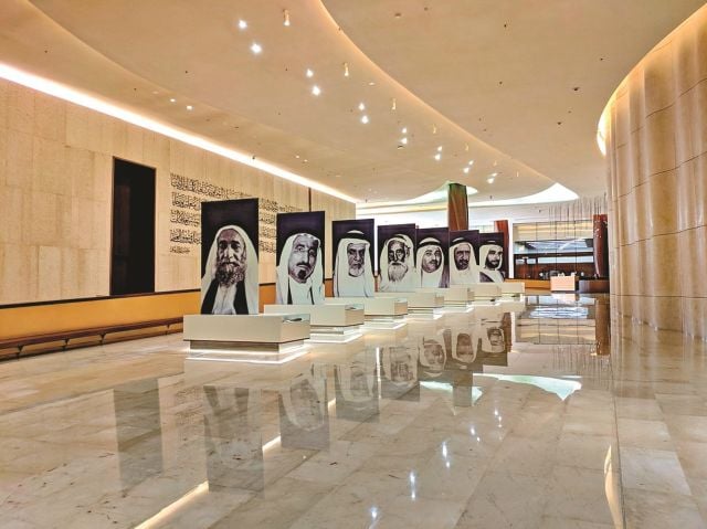 معرض 