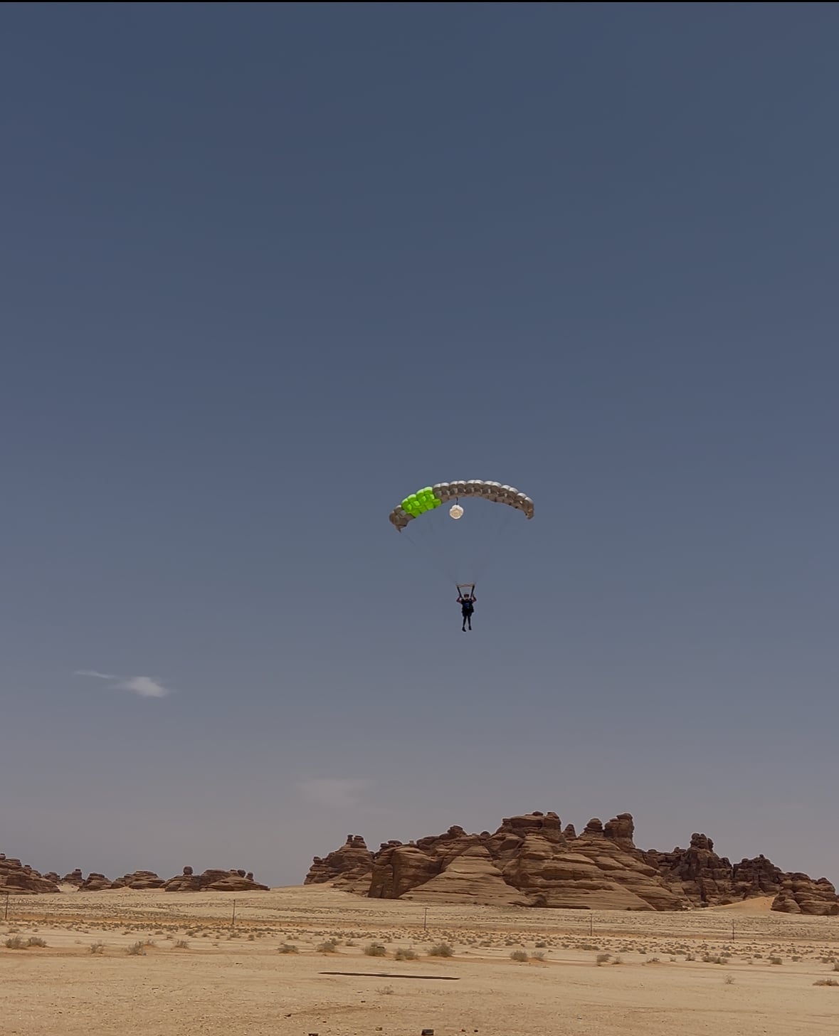 رازان تحلّق فوق الغيوم بثقة لا تعرف الخوف