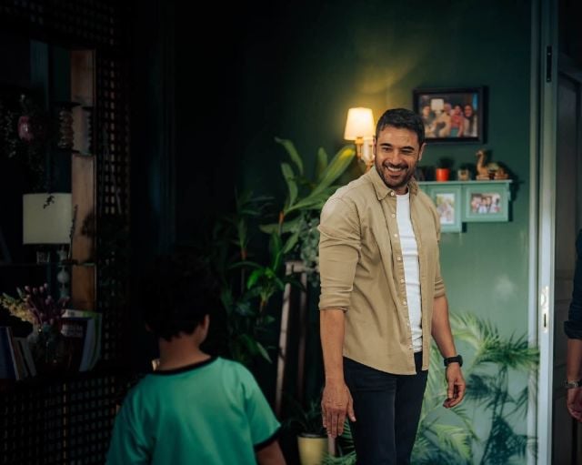 أحمد عز يكشف كواليس مسلسل الأمير وعمله في استوديوهات الحصن