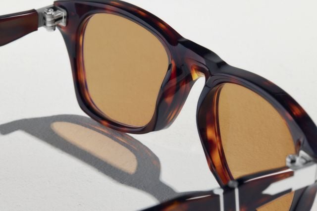 نظارات Persol الشمسية 0PO8001S
