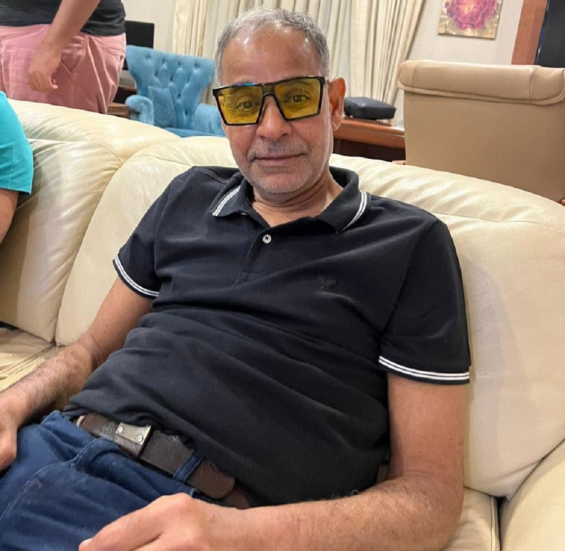 محمود البزاوي يمازح جمهوره بعد تتويج إسبانيا بكأس العالم