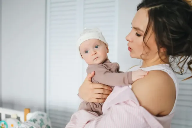 رؤية الولادة في المنام للمتزوجة ومعنى الولادة الطبيعية