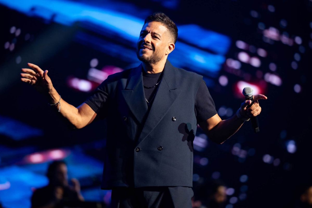  محمد حماقي يكشف عن مفاجأة لجمهوره مع شيرين عبد الوهاب (فيديو)