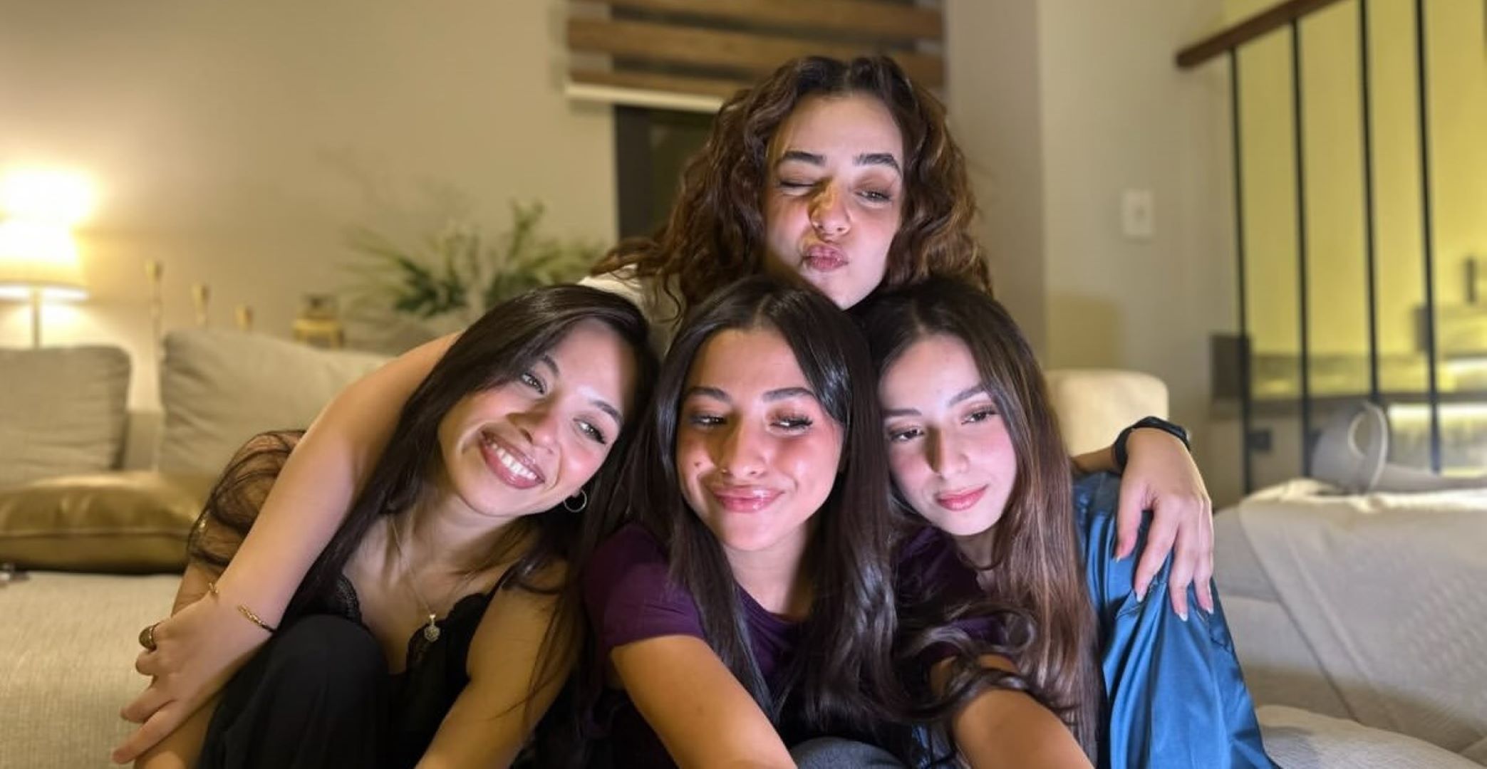 بطلات مسلسل اندر ايدج بطلات مسلسل اندر ايدج