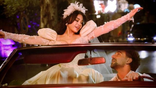 هيفاء وهبي تفاجئ جمهورها بطرح أغنيتي 