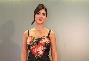 كارولين عزمي تكشف حقيقة ارتباطها عاطفياً ومواصفات فتى أحلامها