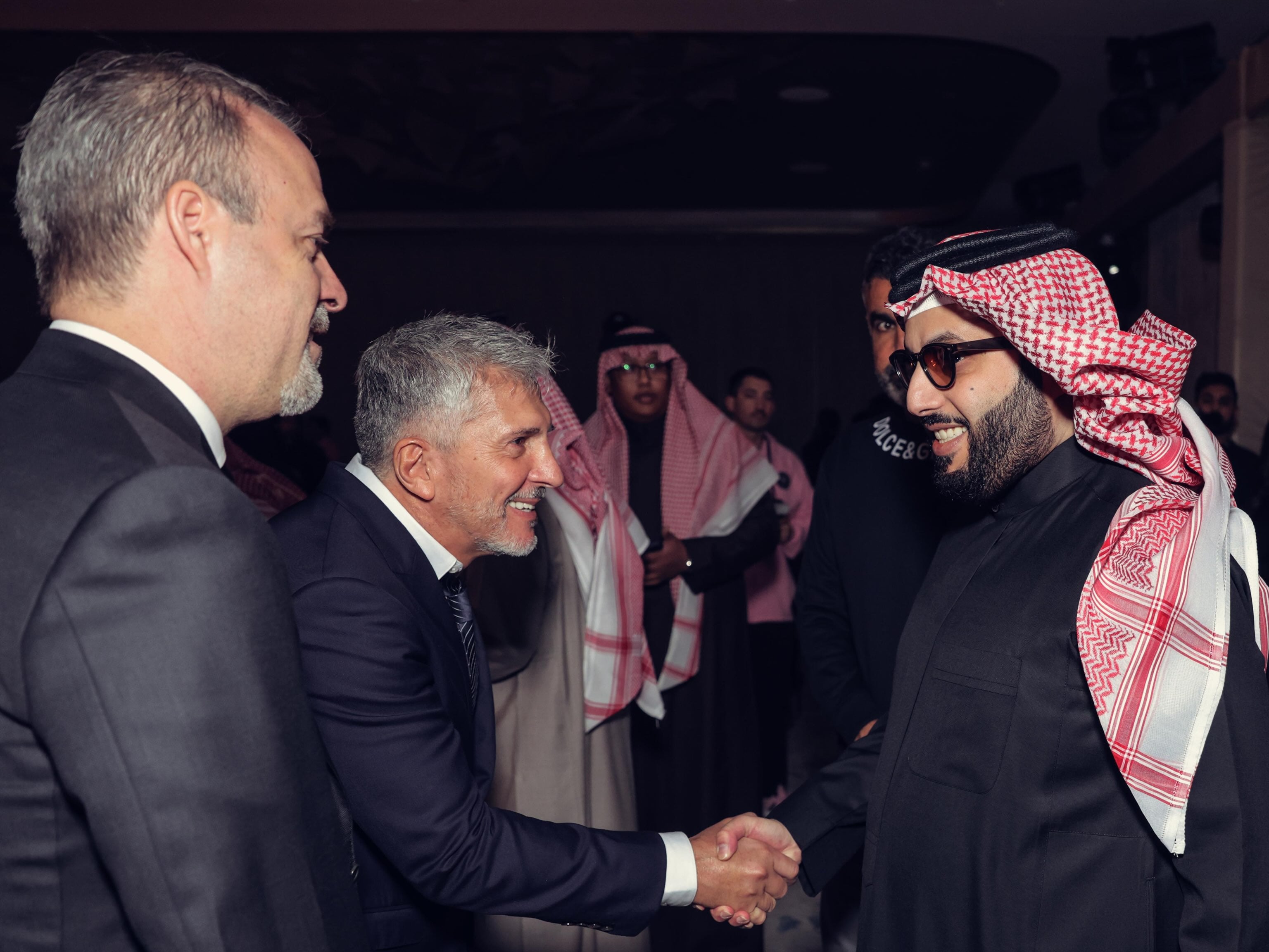 تركي آل الشيخ ووالد ميسي.