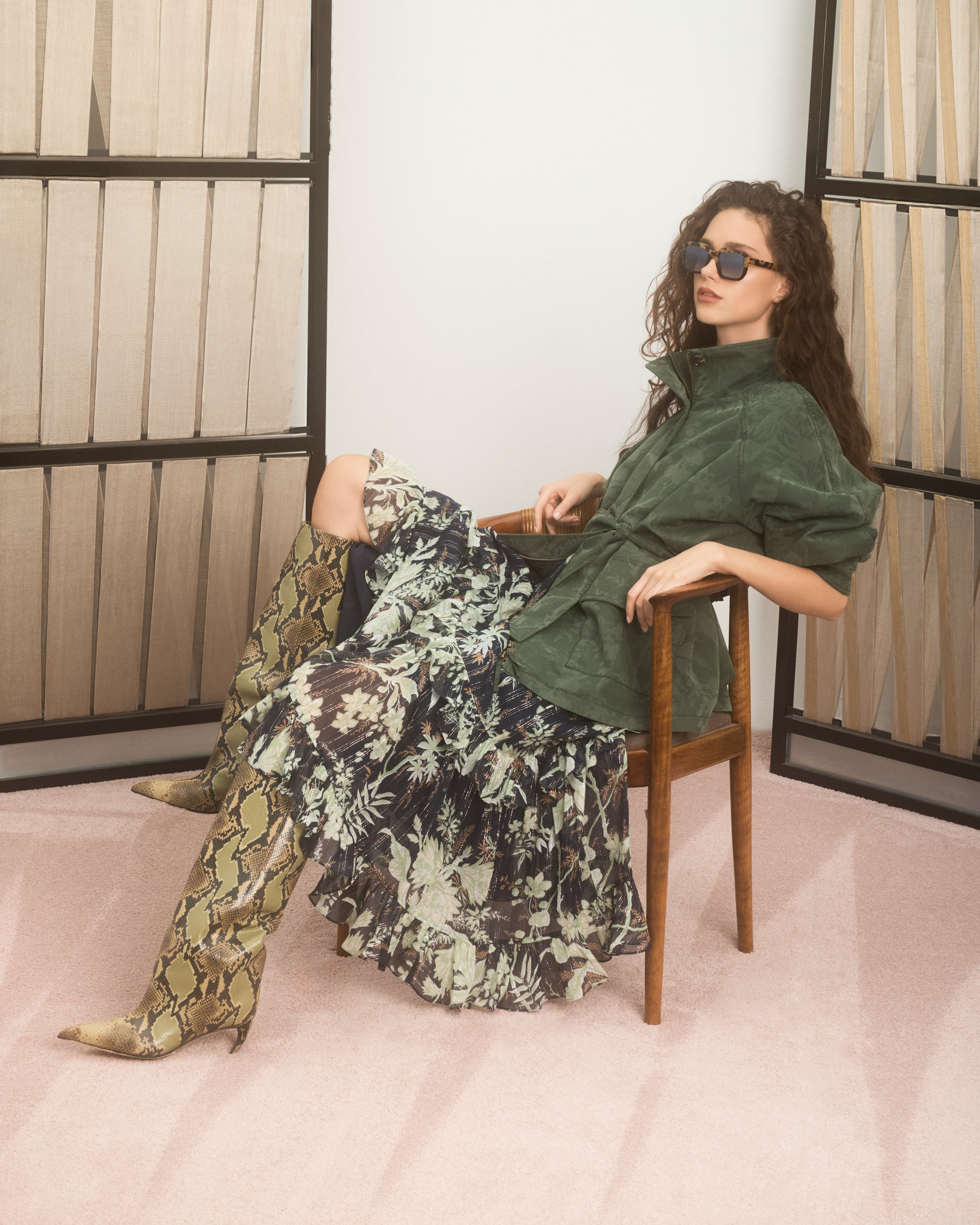 Diane Von Furstenberg بتصميم يعكس الأناقة الأنثوية واللمسة العصرية