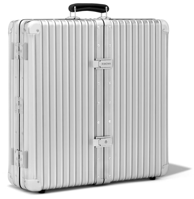 أناقة RIMOWA تتجاوز السفر لتصل إلى عالم الترفيه الفاخر