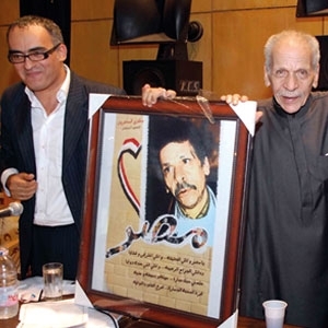 شعراء الفيس بوك احتفوا  بأحمد فؤاد نجم 