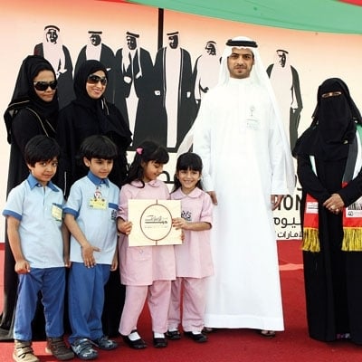 مؤسسة دبي للإعلام تكرّم المشاركين...