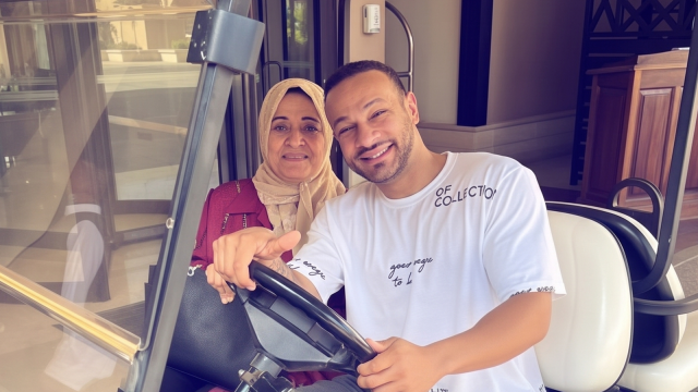 رحيل والدة محمد عطية.. قصة ارتباط وثيق بـ 