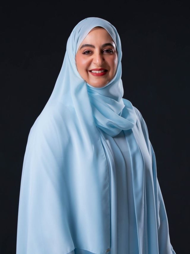 يوم المرأة الإماراتية 2026: أميرة بوكدرة تشيد بنساء الثقافة