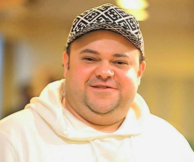 عفاف مصطفى تهاجم مدحت تيخا بسبب أزمته مع عوض ماهر.. وهو يرد