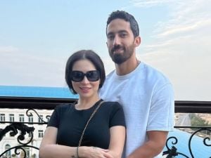 حمل مي عز الدين بين الحقيقة والشائعات في صور مع لقاء الخميسي