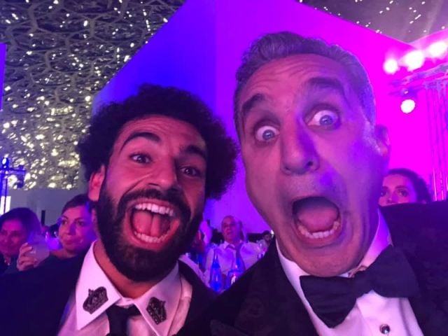  باسم يوسف يدافع عن محمد صلاح بعد انتقاله الى 