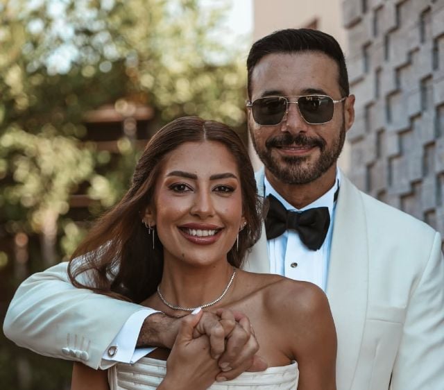  أحمد السعدني يوجّه رسالة طريفة لزوجته في عيد ميلادها وهي تردّ